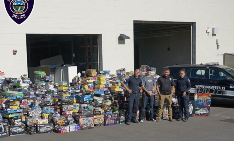 Oregon Store Owner Charged as Police Recover 4,153 LEGO Sets Worth More Than 0,000