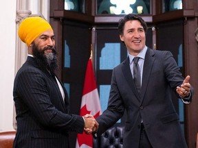 LILLEY: Jagmeet Singh lose all credibility backing Trudeau