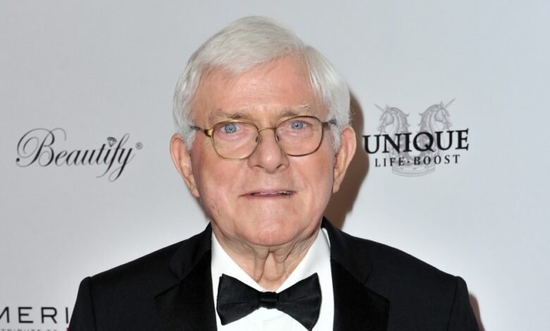 Phil Donahue Dies: Groundbreaking TV Talk Show Host Was 88