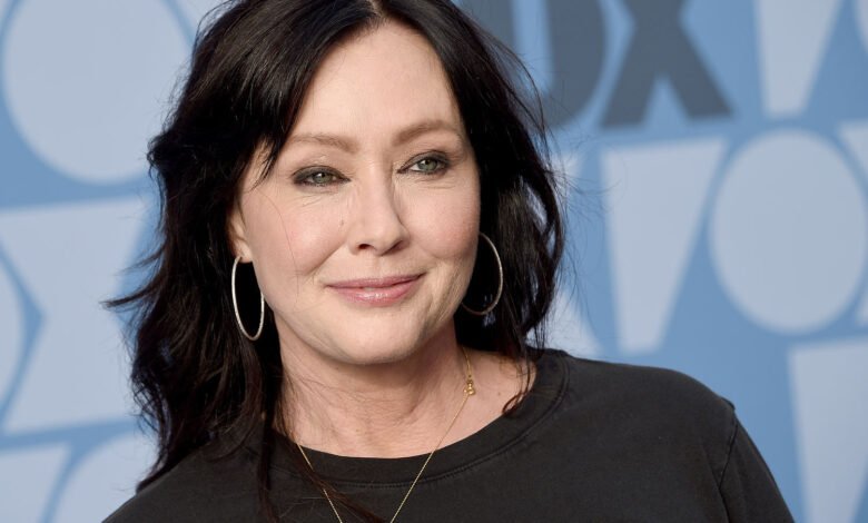 Shannen Doherty’s mom will take over daughter’s podcast, per late actor’s wishes