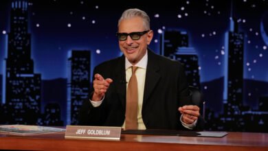 ‘Jimmy Kimmel Live’ Guest Host Jeff Goldblum Helps Working Actors Qualify For Health Insurance — And They All Look Like Him