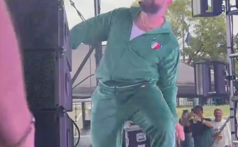 Jason Kelce moves through some wild dance moves onstage in Philadelphia — and he’s surprisingly good