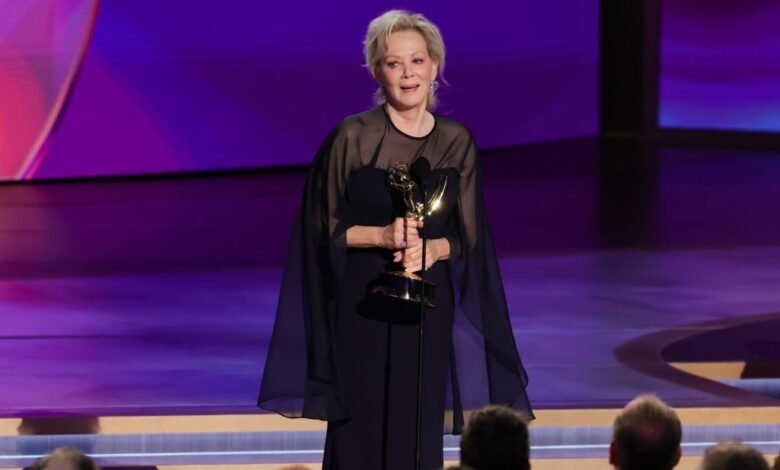 Jean Smart To Host ‘SNL’ Season 50 Opener With Nate Bargatze, Ariana Grande, Michael Keaton & John Mulaney Also Set As Fall Hosts