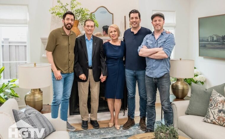 Jonathan and Drew Scott renovate their parents’ new LA home — take a tour