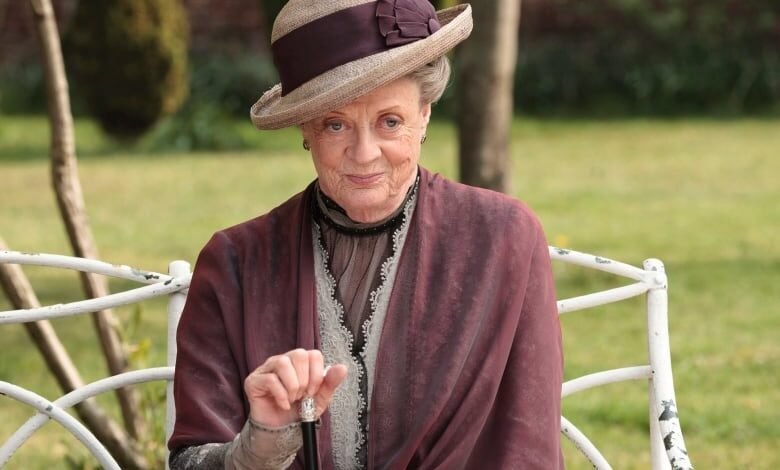 Masterful, scene-stealing actor Maggie Smith dead at 89 | CBC News