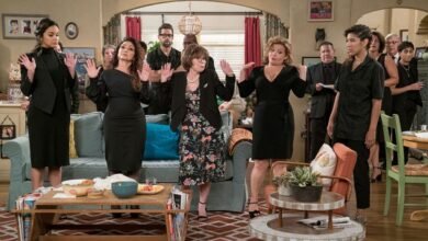 ‘One Day At A Time’ Cast & Exec Producers Reunite For Charity Table Read Of Never-Before-Seen Episodes