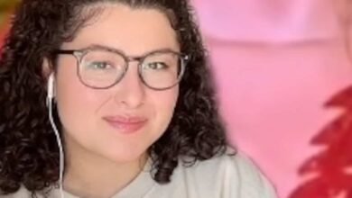 Cette femme sourde est devenue célèbre avec ses vidéos de lecture sur les lèvres de vedettes comme Taylor Swift, Travis Kelce, Lady Gaga et Joaquin Phoenix