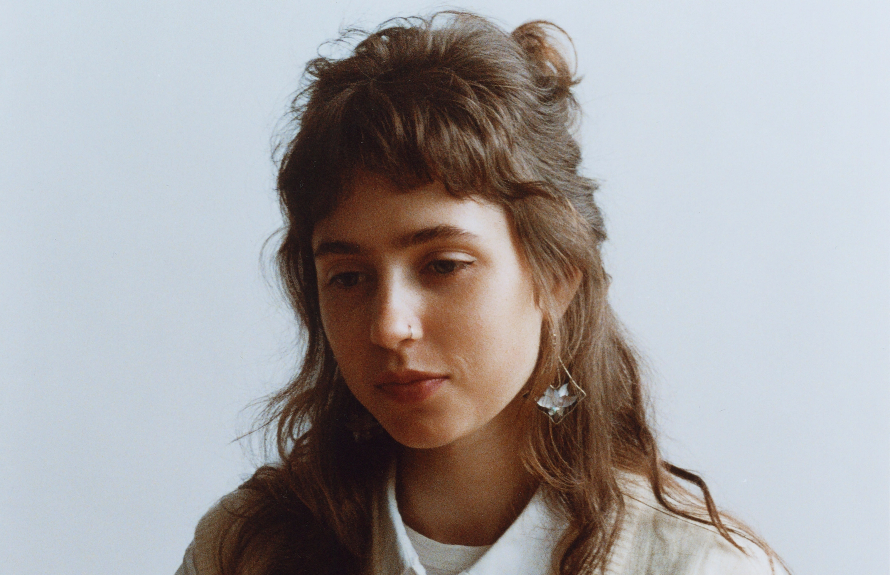 Clairo Postpones Toronto Concerts Due to “Extreme Exhaustion” │ Exclaim!