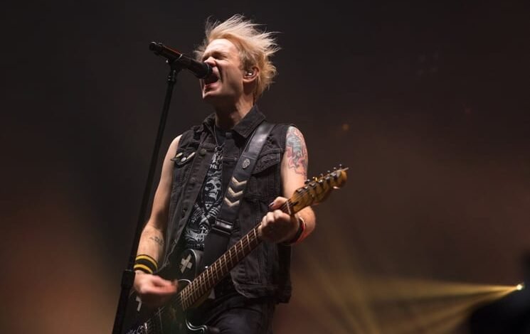 Sum 41’s Deryck Whibley Accuses Treble Charger’s Greig Nori of Abusive Sexual Relationship │ Exclaim!