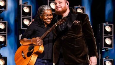 Luke Combs ‘Wanted to Crawl Into a Hole’ After Tracy Chapman Pointed Out His ‘Fast Car’ Cover Mistake