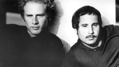 Musical duo Simon & Garfunkel recently had emotional reunion after years of silence | CBC News