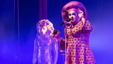 Première de Mona De Grenoble: la drag queen se lâche lousse