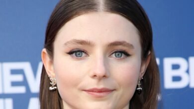 Thomasin McKenzie Joins Margaret Qualley In Anton’s Psychological Horror Pic ‘Victorian Psycho’