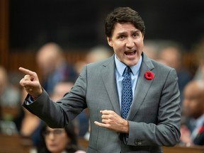 Trudeau continues to hit at Trump to attack Poilievre