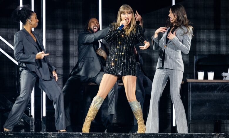 Taylor Swift’s Eras Tour Becomes First to Gross  Billion After Wrapping Up in Vancouver │ Exclaim!